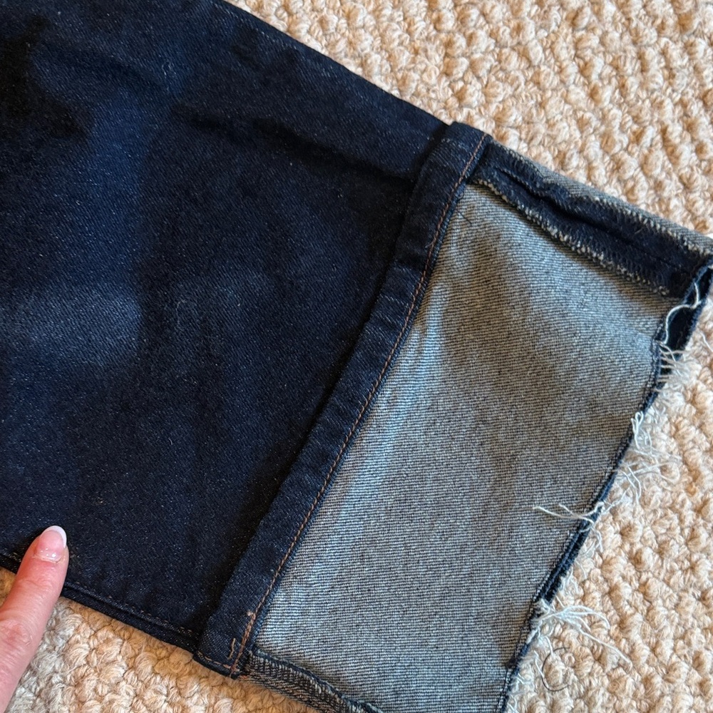 Women's Dark Blue Jeans - Ankle Length - Picture 4 of 5